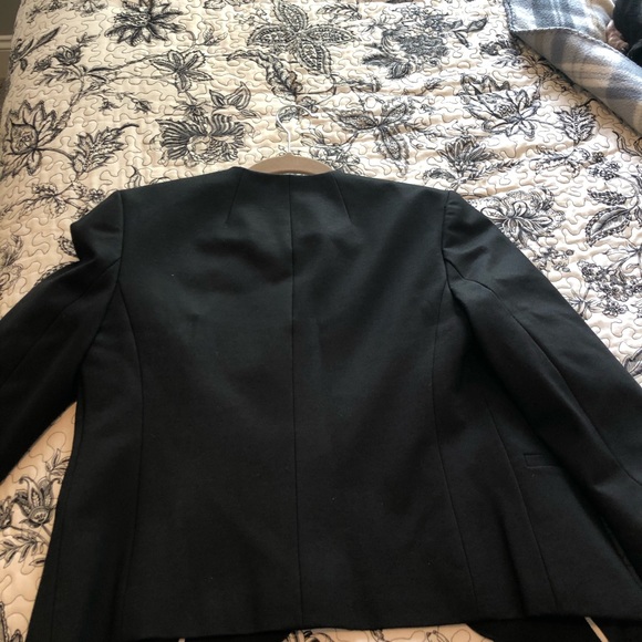 Banana Republic laser cut blazer - Picture 4 of 5